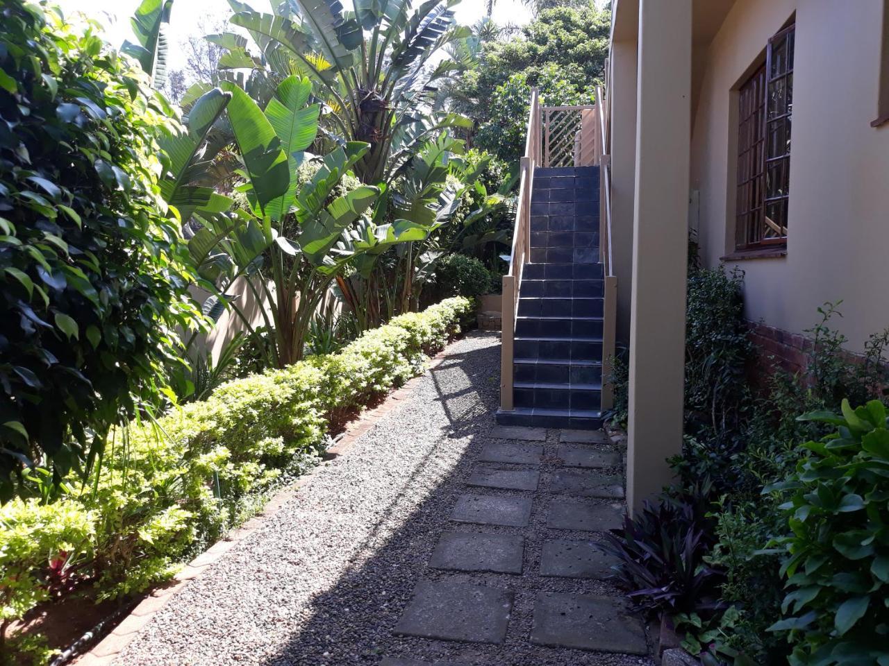 Joan'S Bed And Breakfast Durban Esterno foto